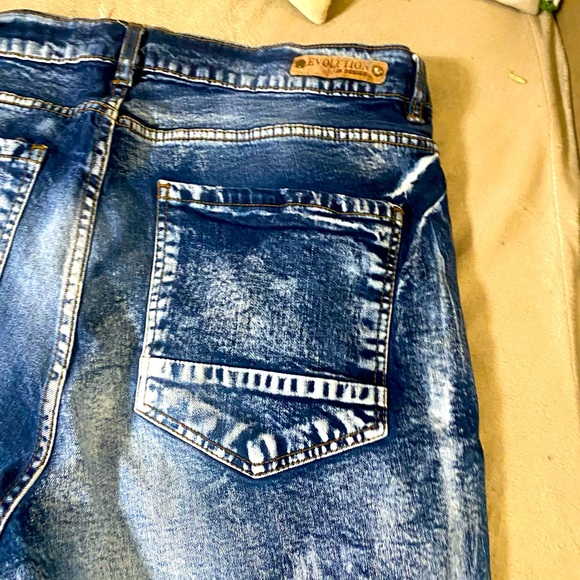 Big & Tall Jean Shorts - Picture 8 of 10